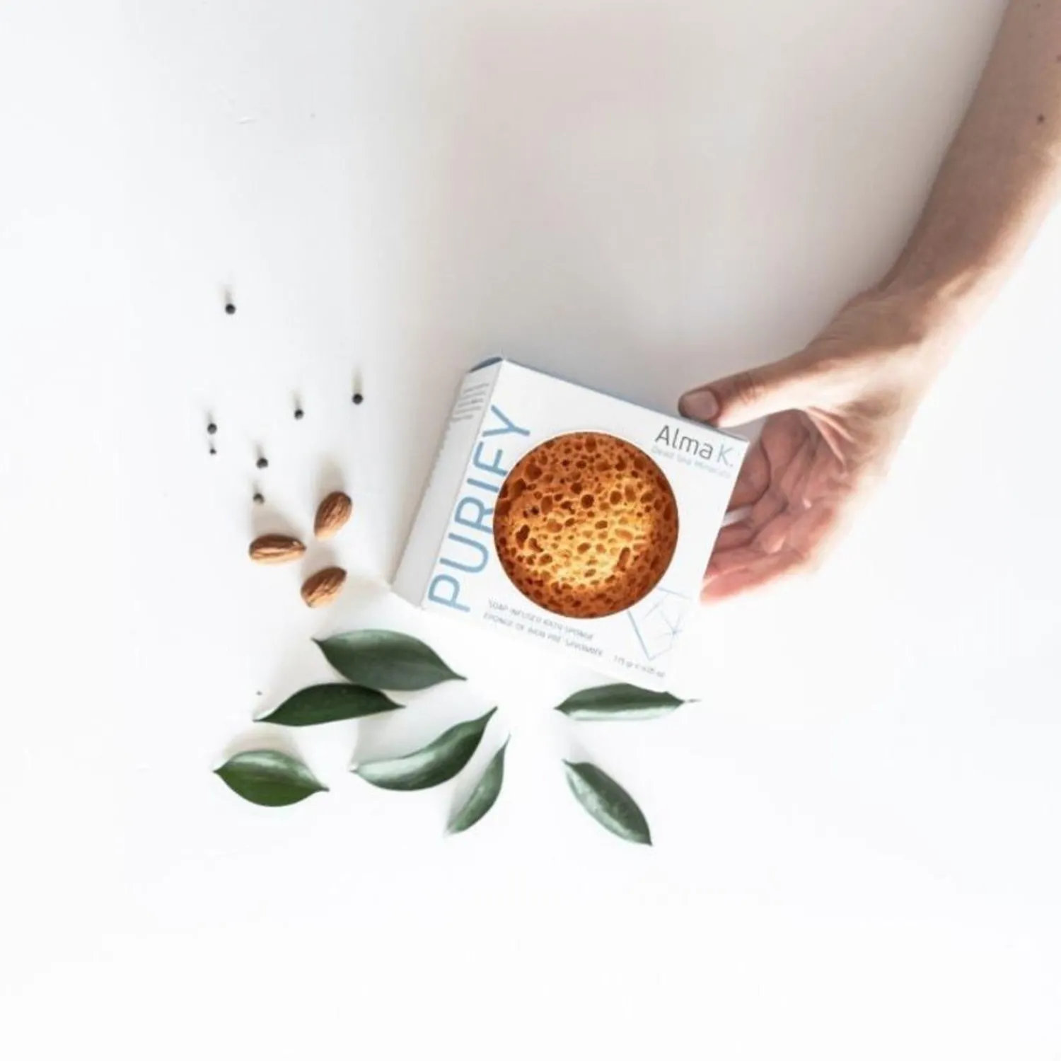 Alma K Body Care Met Zeep Doordrenkte Badspons
