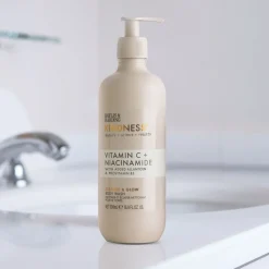Baylis and Harding Baylis En Harding Kindness+ Body Wash Vitamine C + Niacinamide