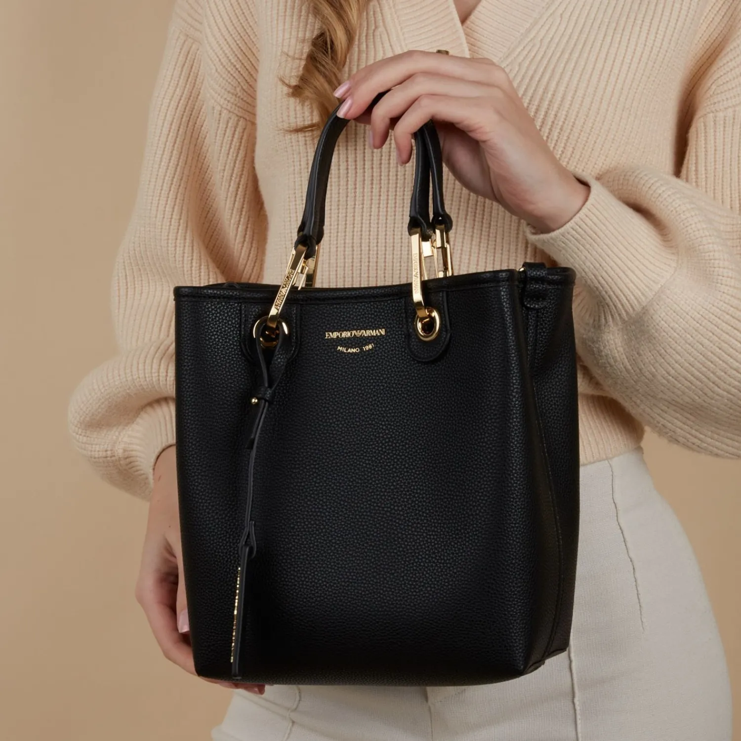 Emporio Armani Handtas