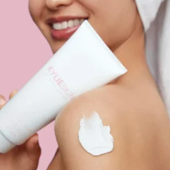 KYLIE SKIN Kylie Huid Kokosnoot