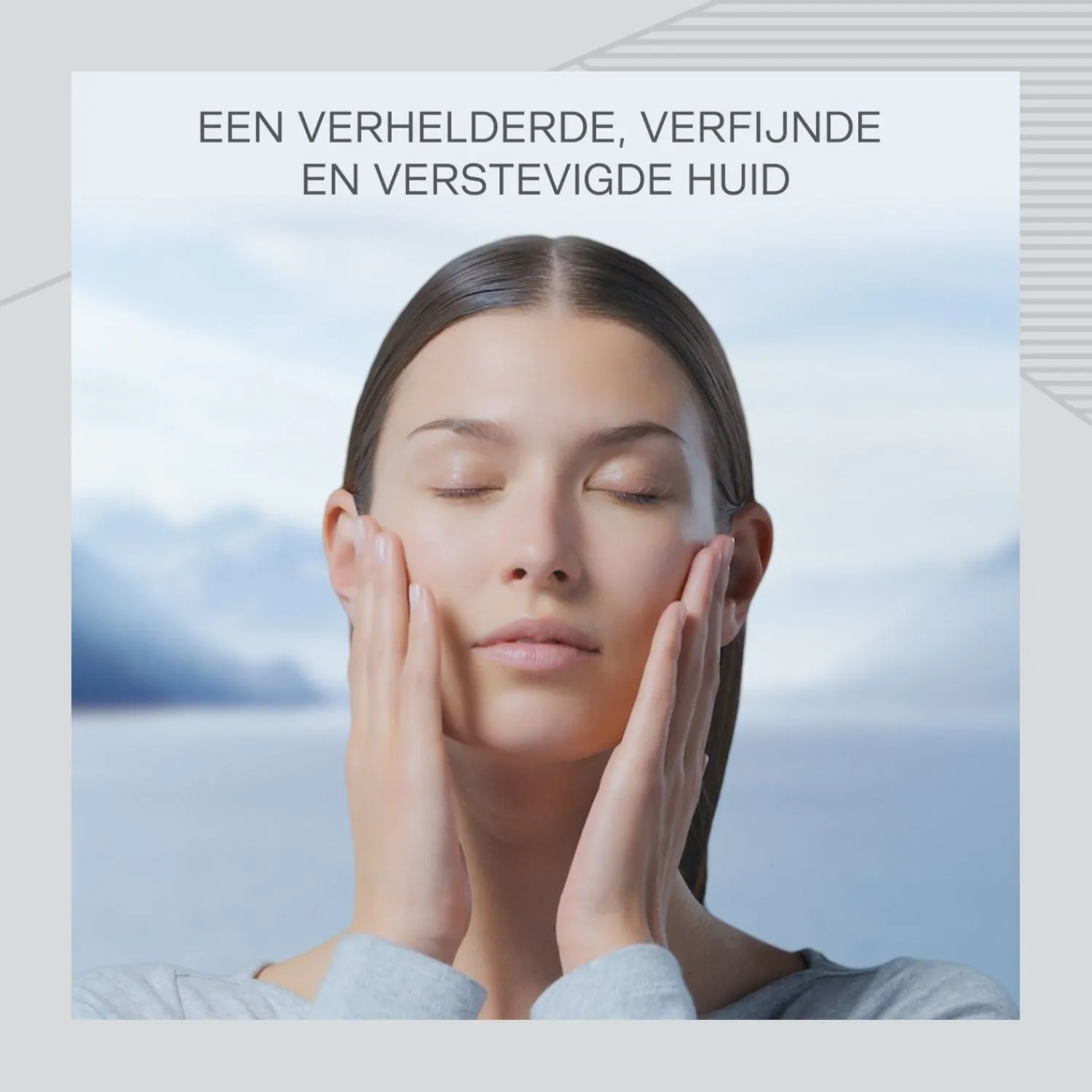 La Prairie White Caviar Essence Extraordinaire