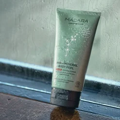 MÁDARA Madara Aha Mineral Lichaamspeeling