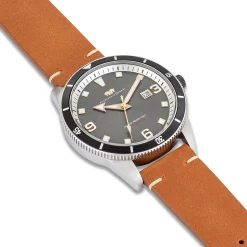 Rhodenwald & Söhne Rhodenwald & Sohne Quartz Horloge Vintage Ii Van Echt Leer In Bruin