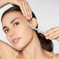 Tweezerman Gezichtsscheermes